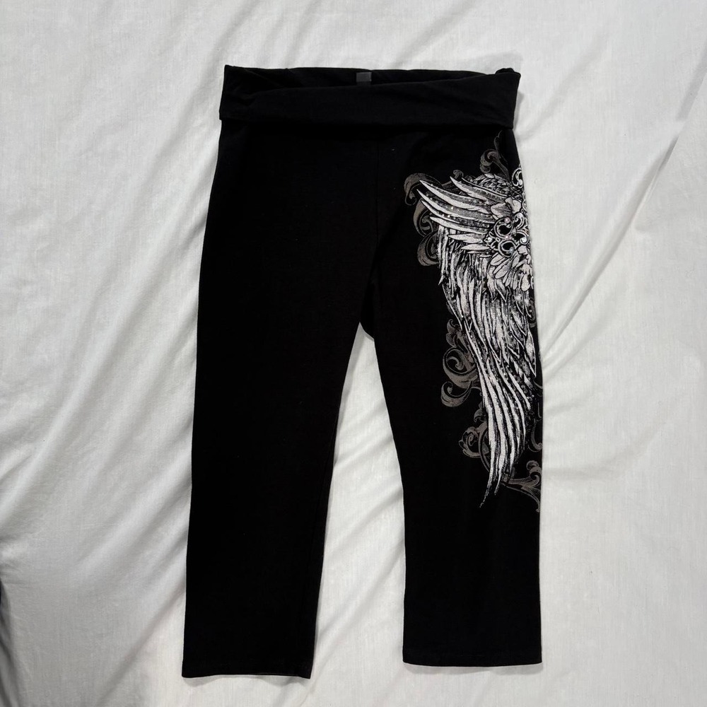 O1O black rhinestone angel low rise capri leggings size small grunge y2k mcbling